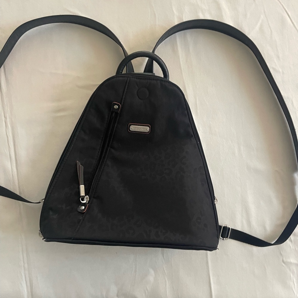 Baggallini Black leopard print convertible Backpack with Stylish Design